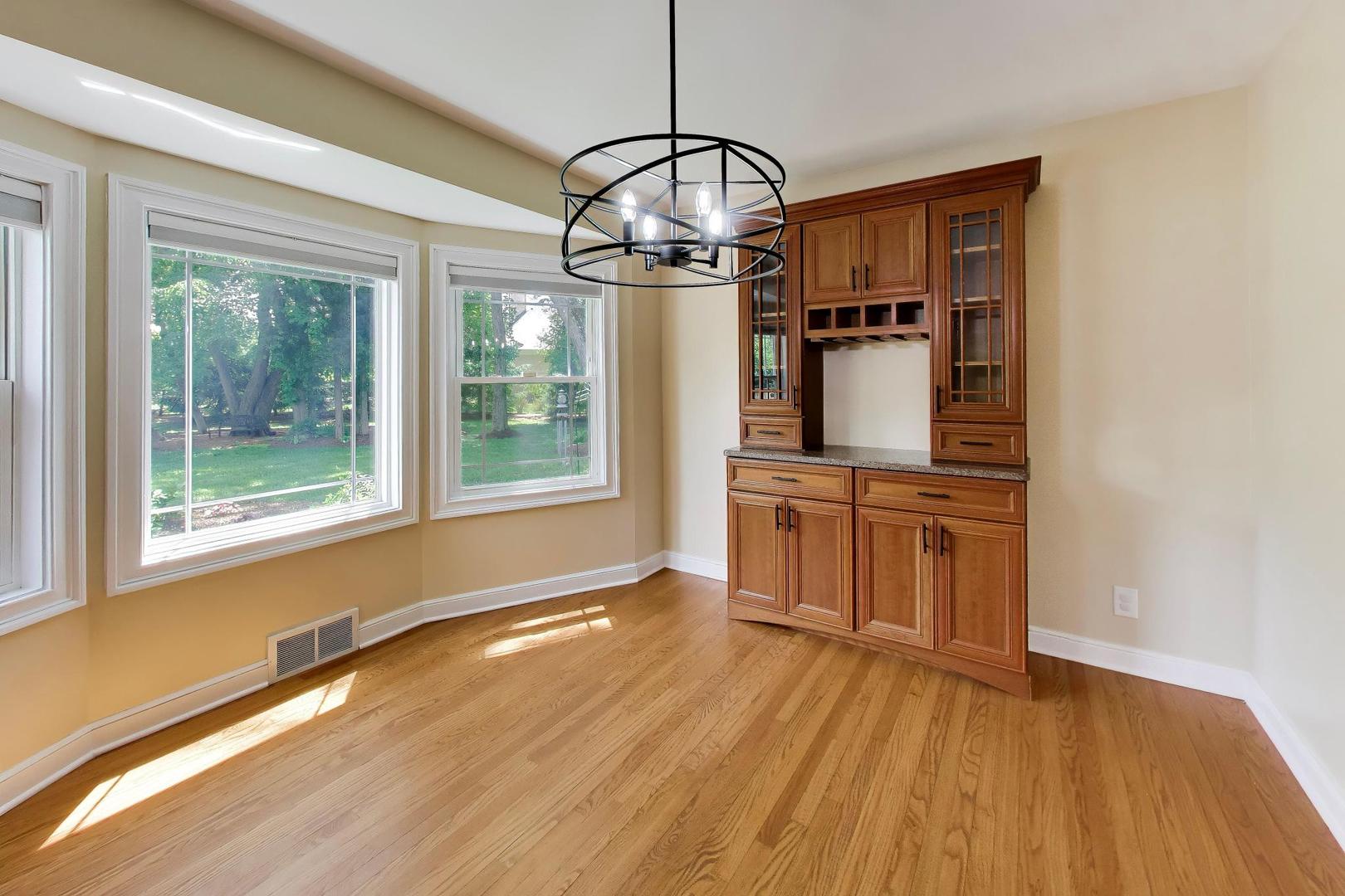 24331 North Kelsey Road Barrington, IL 60010 - Photo 8 of 63