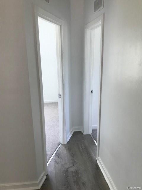 833 Heights Road, Unit B Lake Orion, MI 48362 - Photo 14 of 20