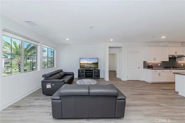 $1,048,000 | 5000 Clementine Lane, Cypress, CA 90630