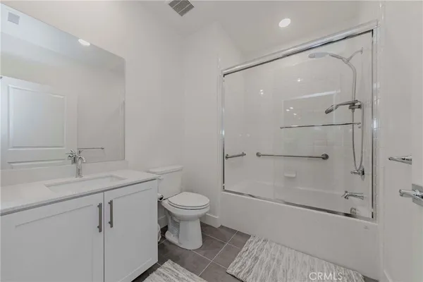 $1,048,000 | 5000 Clementine Lane, Cypress, CA 90630