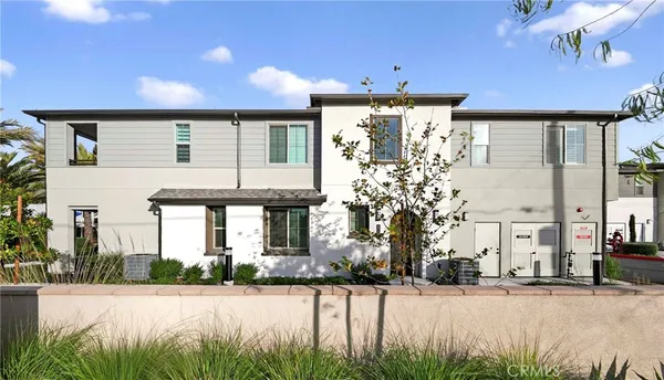 $1,048,000 | 5000 Clementine Lane, Cypress, CA 90630