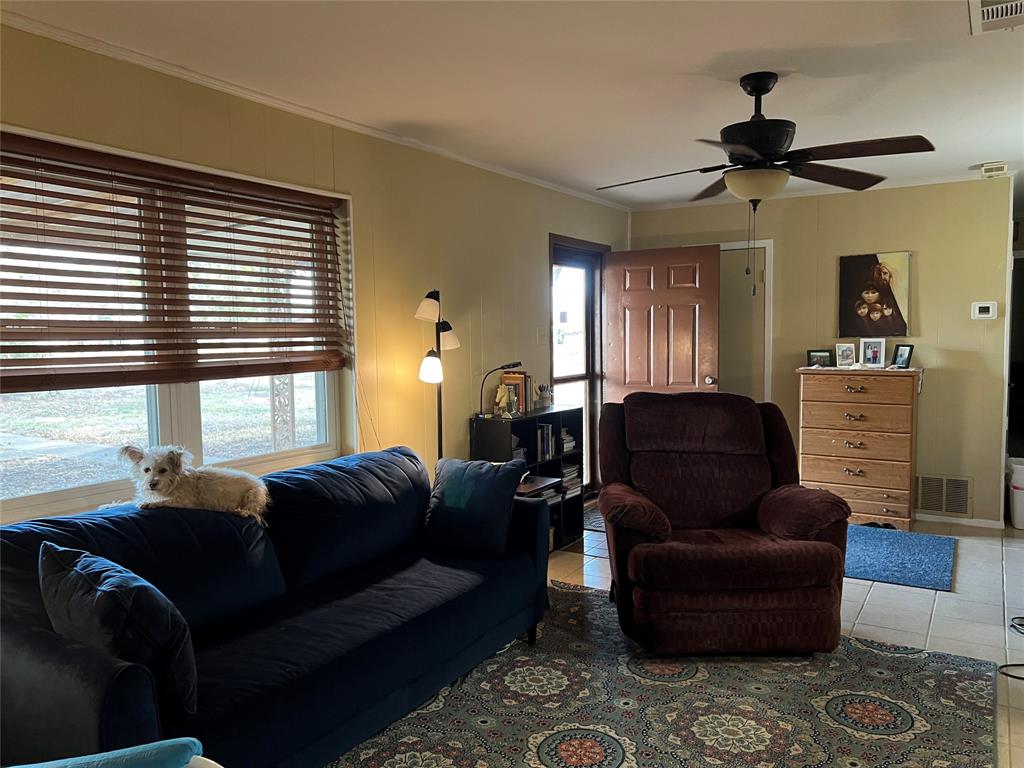 1053 Mary Street Quinlan, TX 75474 - Photo 10 of 31
