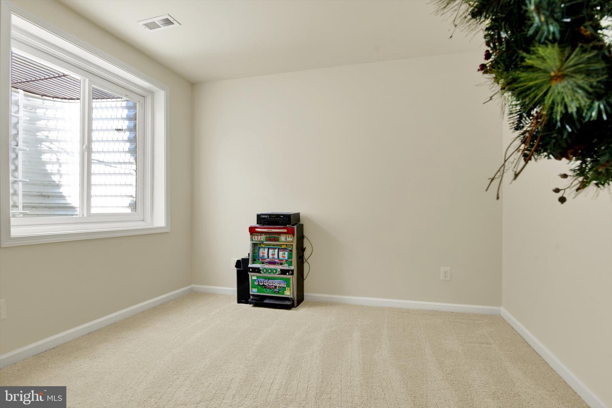 637 Bentgrass Drive Aberdeen, MD 21001 - Photo 31 of 35 an empty room with windows