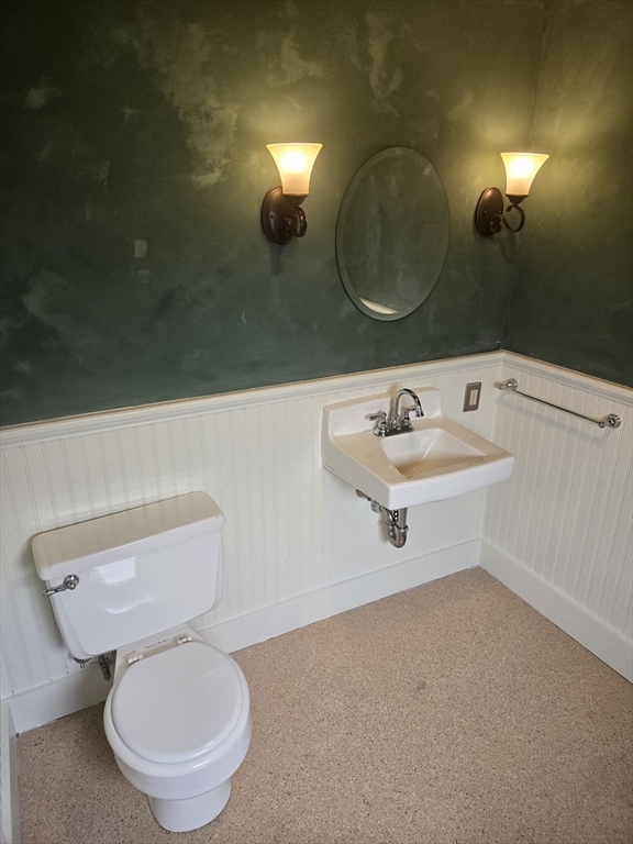 32 Hampden Street Northampton, MA 01060 - Photo 29 of 29