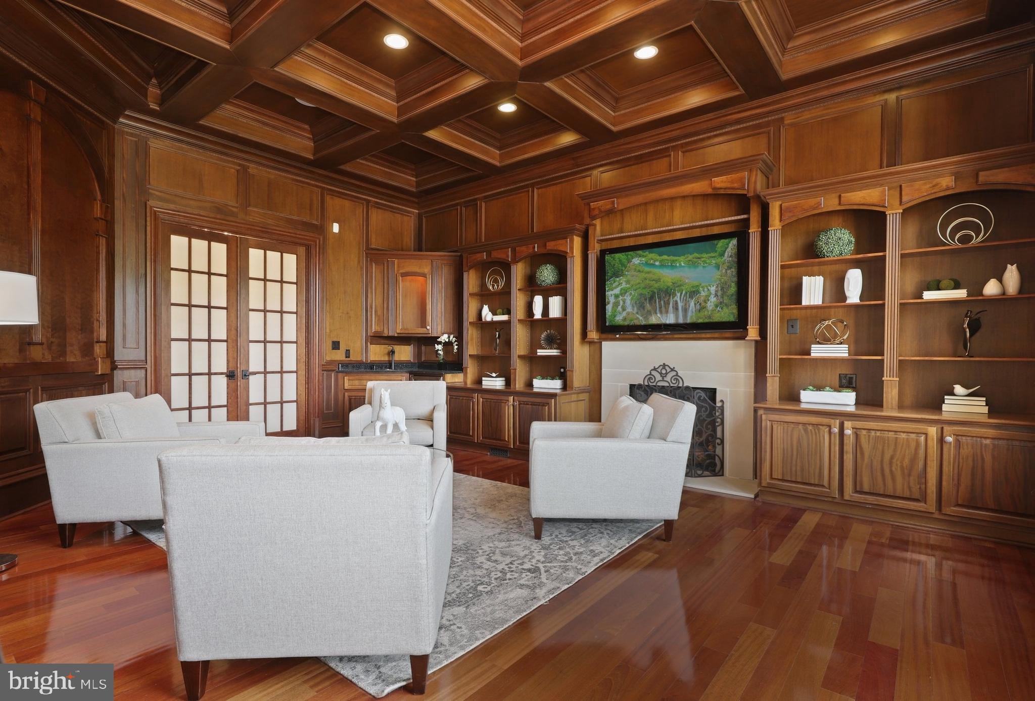 10610 Vale Road Oakton, VA 22124 - Photo 12 of 141 Gallery Image 12
