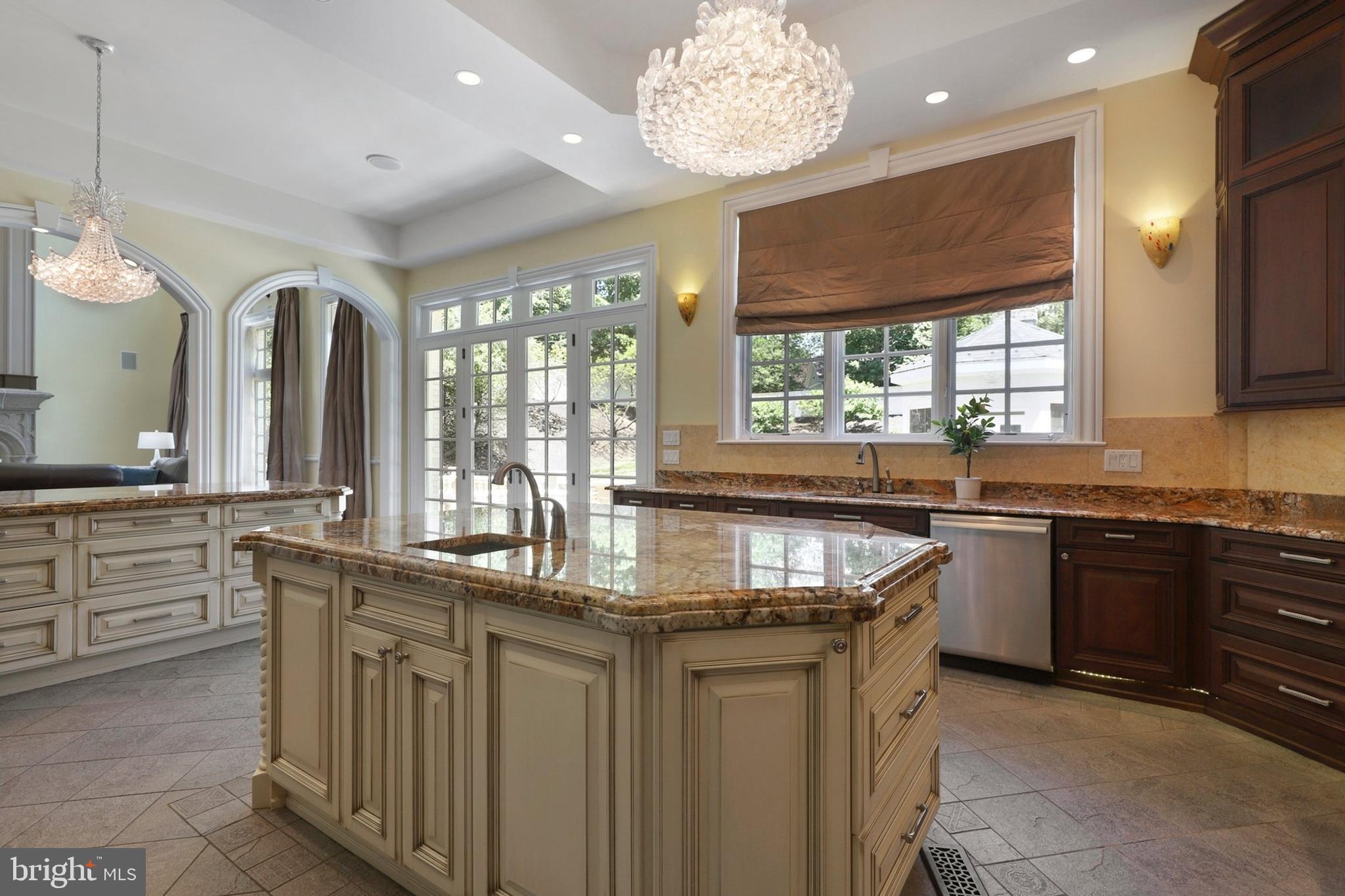 10610 Vale Road Oakton, VA 22124 - Photo 21 of 141 Gallery Image 21