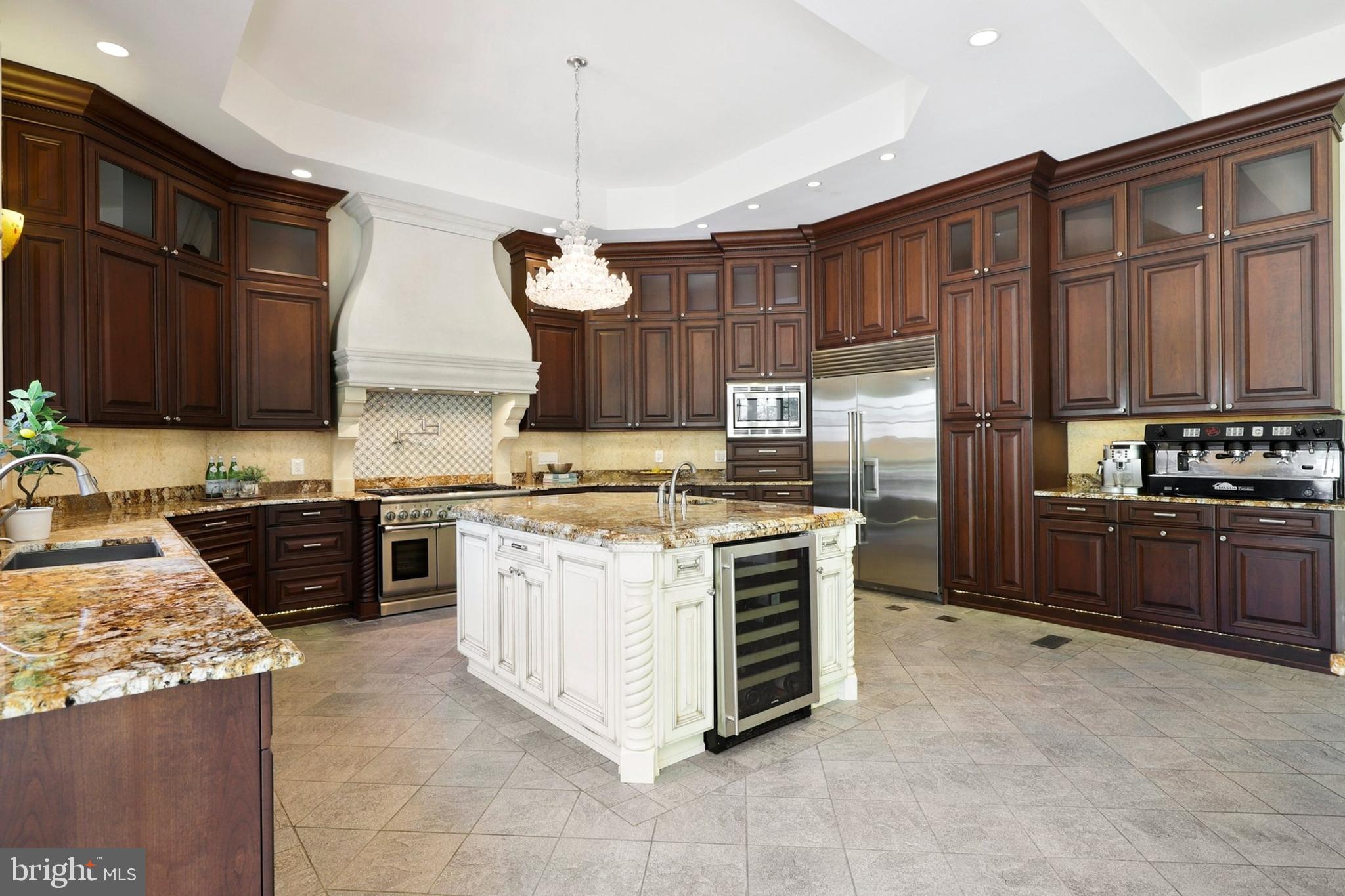 10610 Vale Road Oakton, VA 22124 - Photo 24 of 141 Gallery Image 24