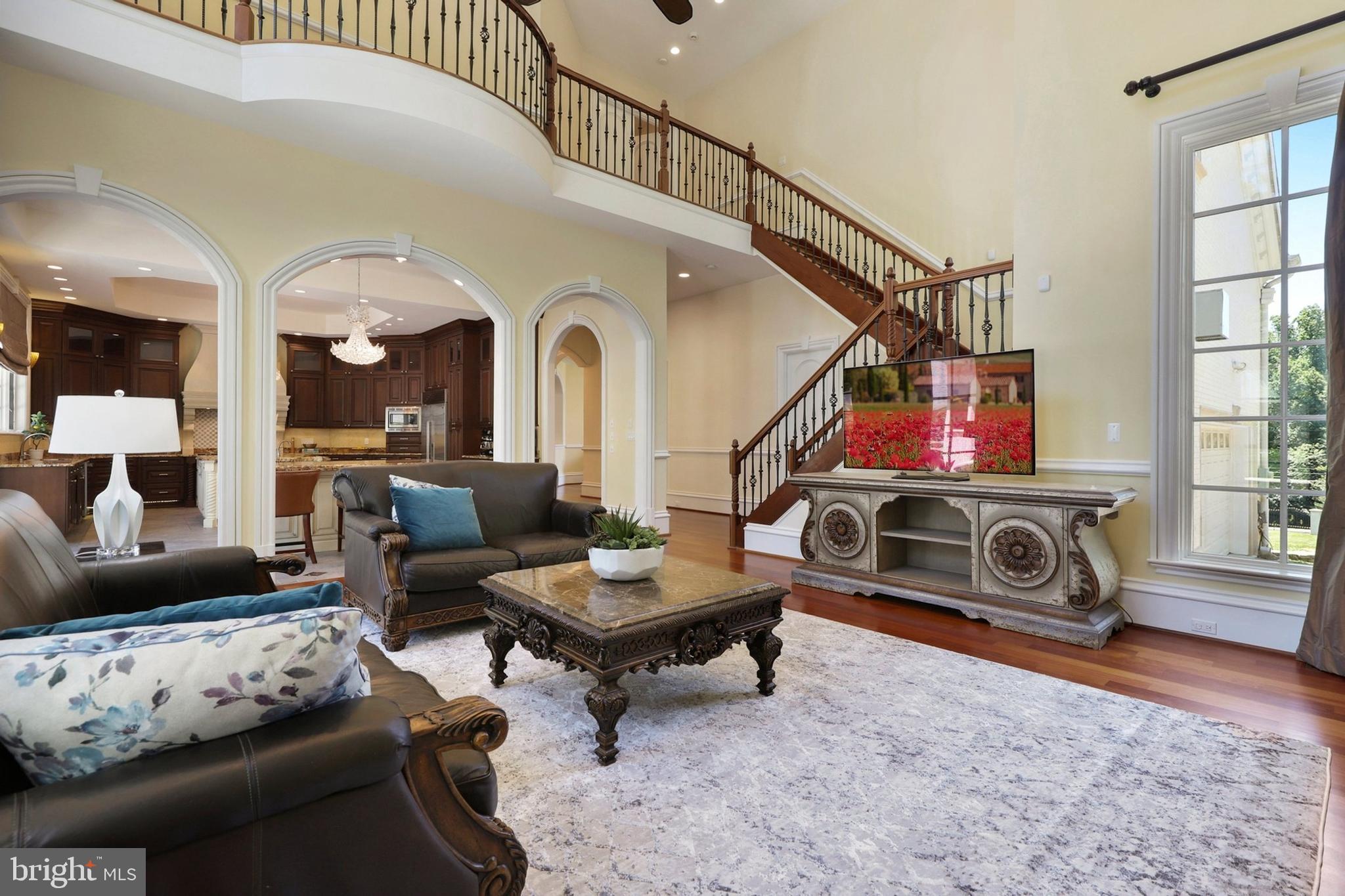 10610 Vale Road Oakton, VA 22124 - Photo 28 of 141 Gallery Image 28