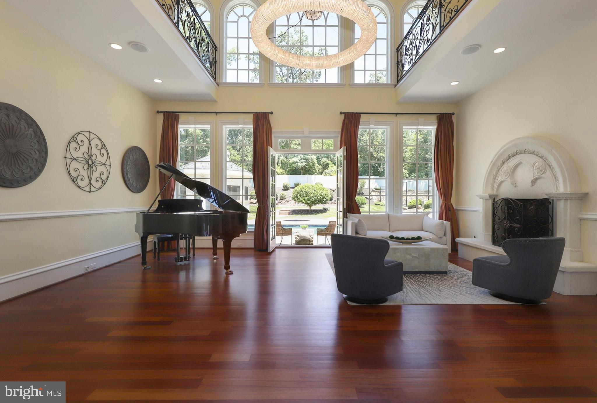 10610 Vale Road Oakton, VA 22124 - Photo 36 of 141 Gallery Image 36