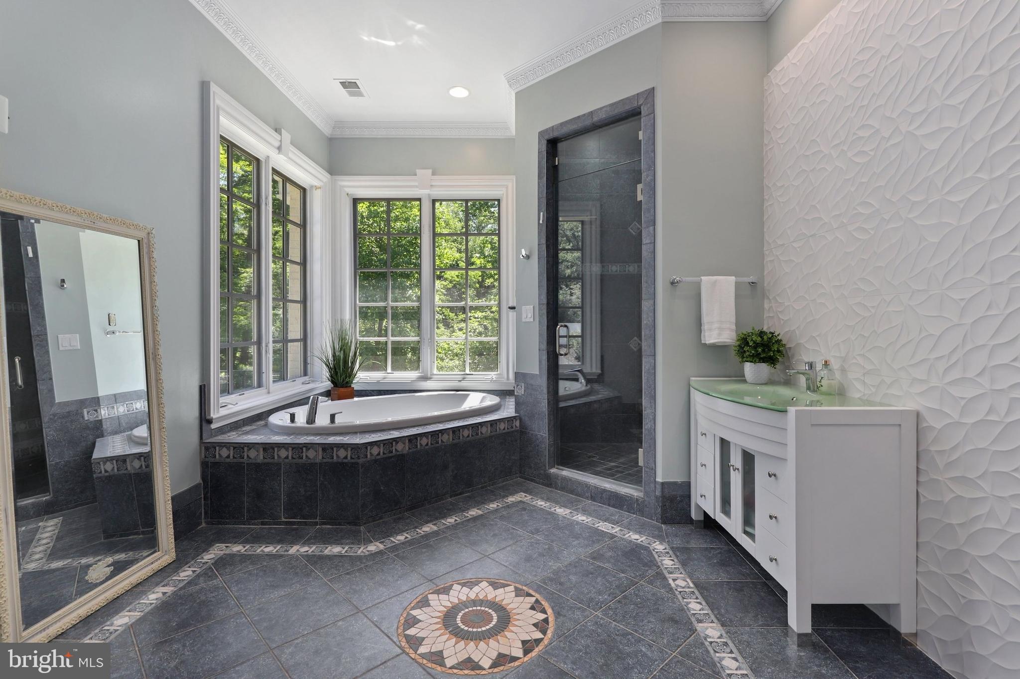 10610 Vale Road Oakton, VA 22124 - Photo 81 of 141 Gallery Image 81