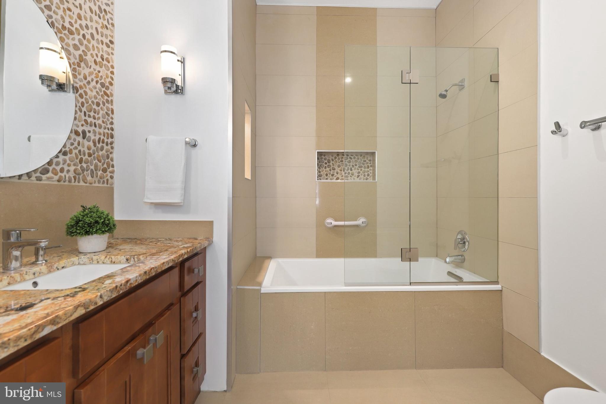 10610 Vale Road Oakton, VA 22124 - Photo 89 of 141 Gallery Image 89