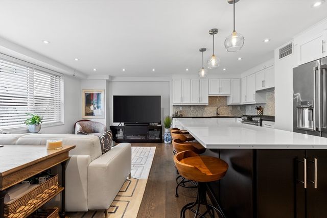 $750,000 | 151 Tremont Street, Unit 7C, Boston, MA 02111