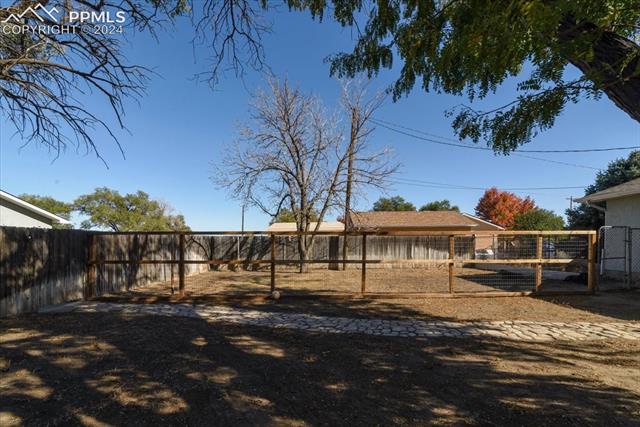 28079 Iris Road Pueblo, CO 81006 - Photo 37 of 50 View of yard