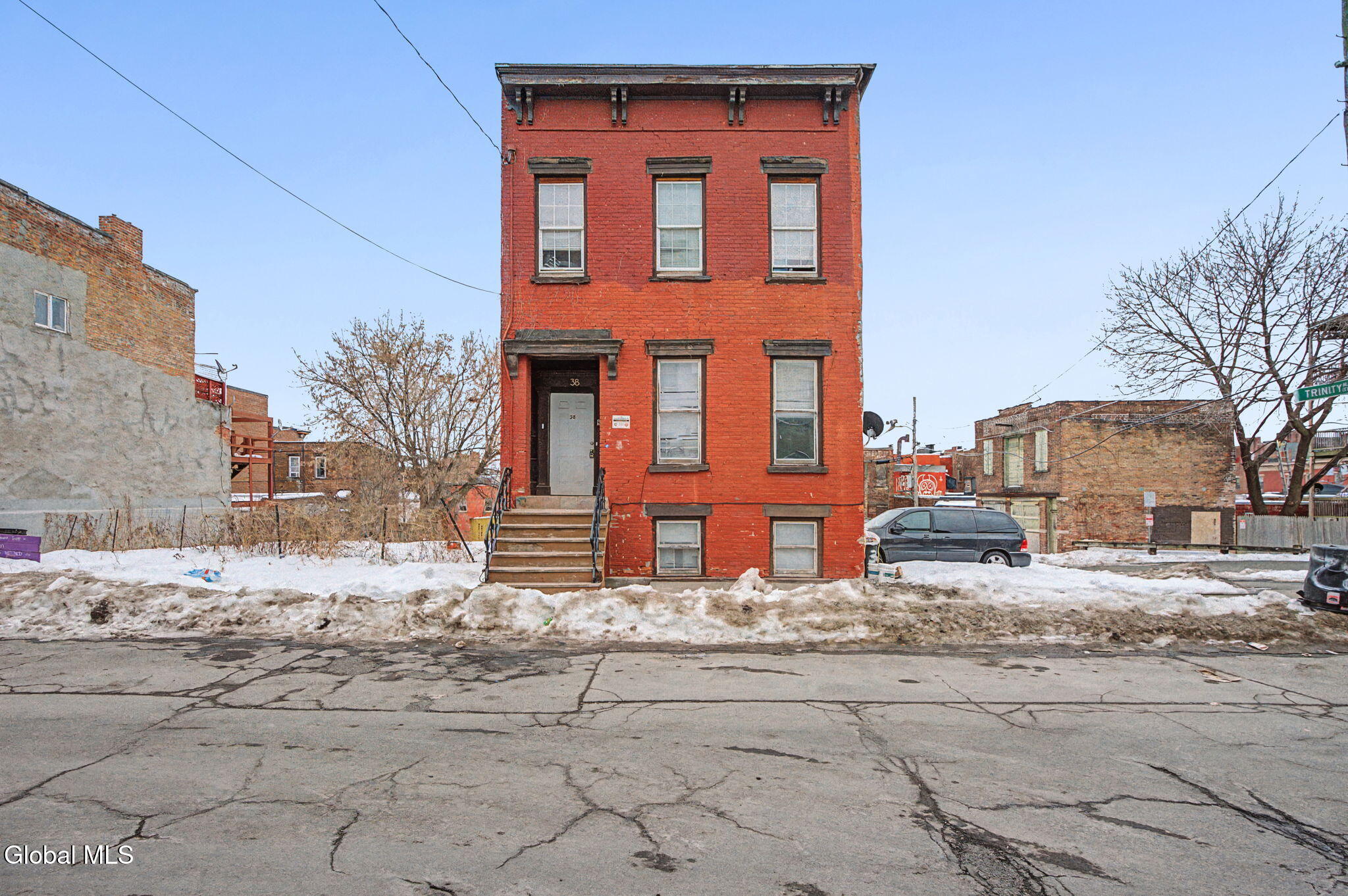 1-web-or-mls-38-trinity-pl