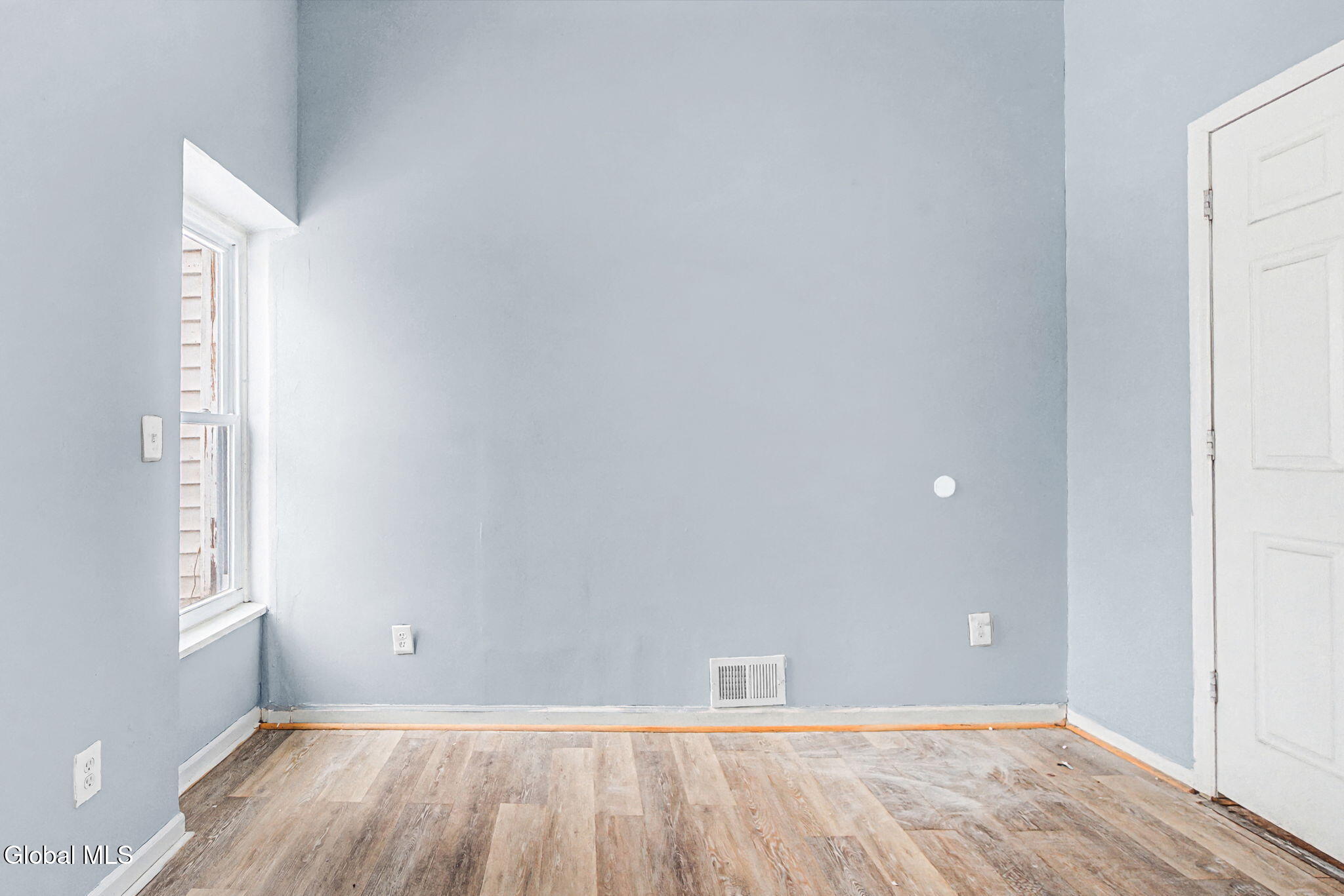 38 Trinity Place Albany, NY 12202 - Photo 7 of 20 14-web-or-mls-38-trinity-pl