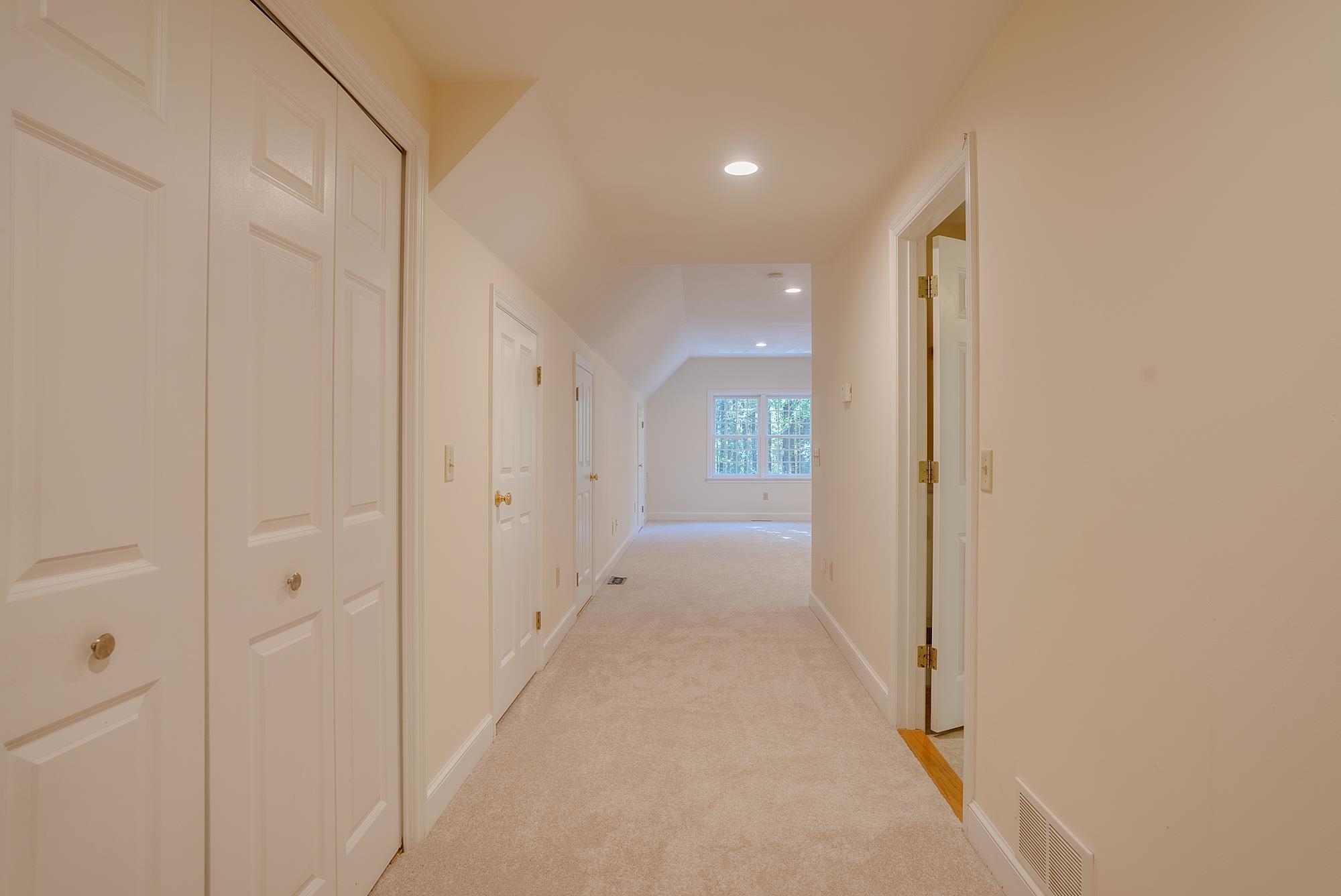 3 Windmill Lane Atkinson, NH 03811 - Photo 31 of 39 Gallery Image 31