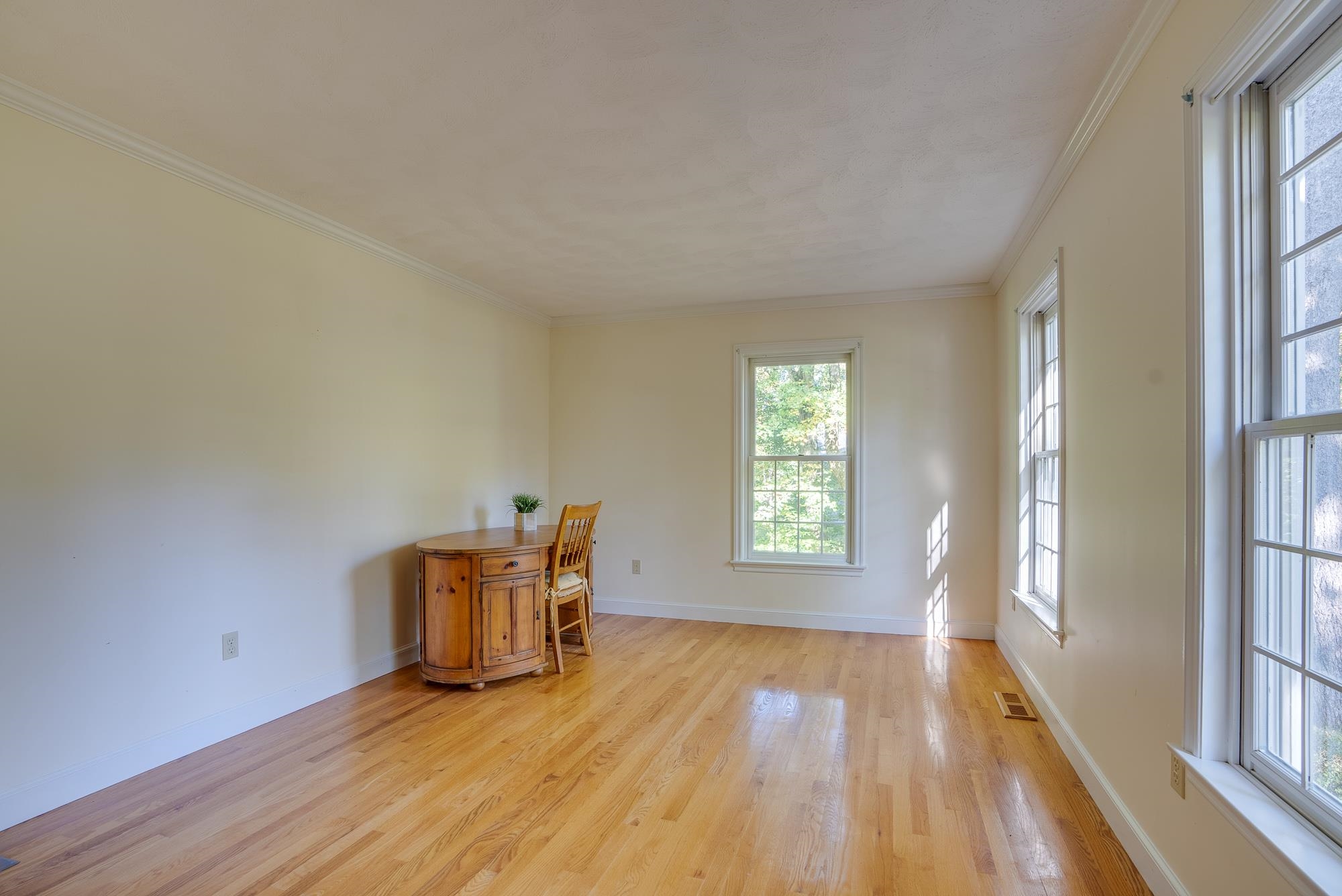3 Windmill Lane Atkinson, NH 03811 - Photo 10 of 39 Gallery Image 10