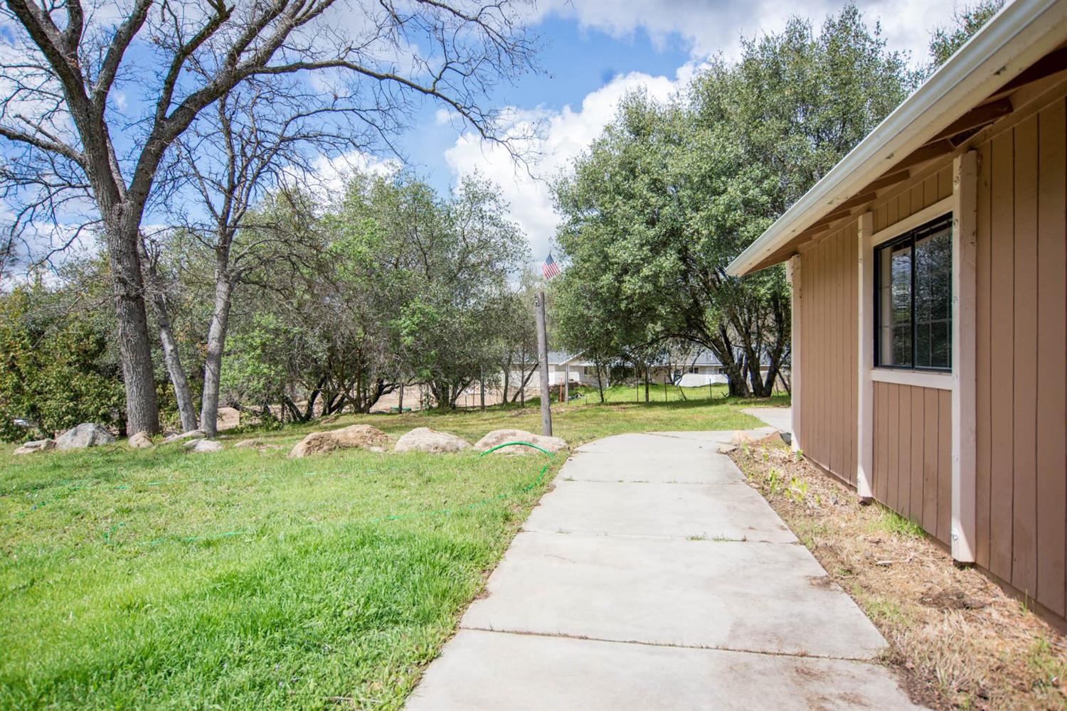 31898 Cherokee Road Coarsegold, CA 93614 - Photo 20 of 30 Gallery Image 20