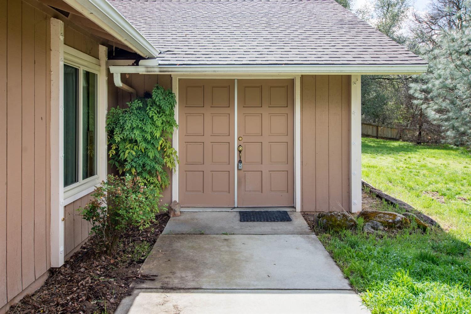 31898 Cherokee Road Coarsegold, CA 93614 - Photo 4 of 30 Gallery Image 4