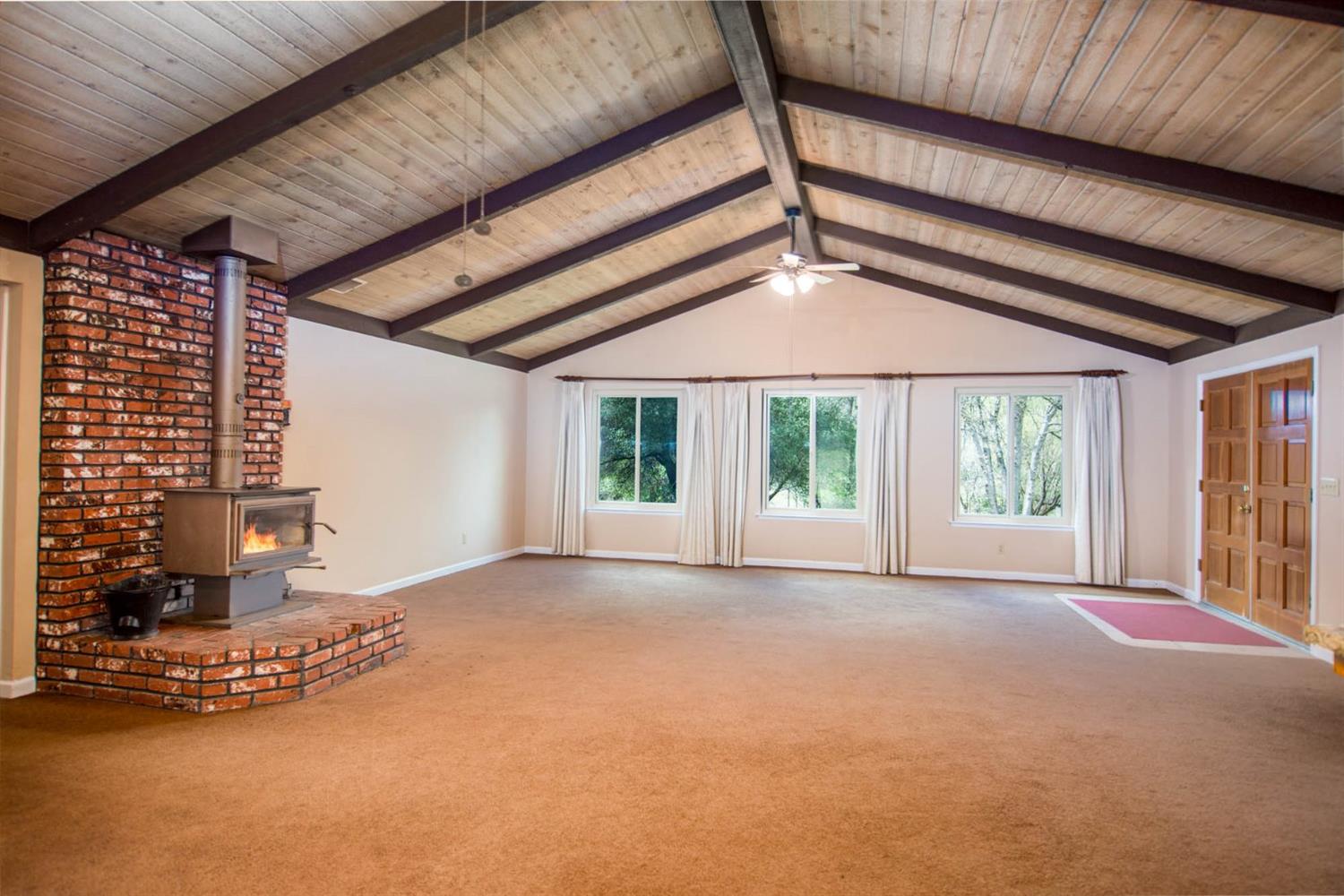 31898 Cherokee Road Coarsegold, CA 93614 - Photo 5 of 30 Gallery Image 5
