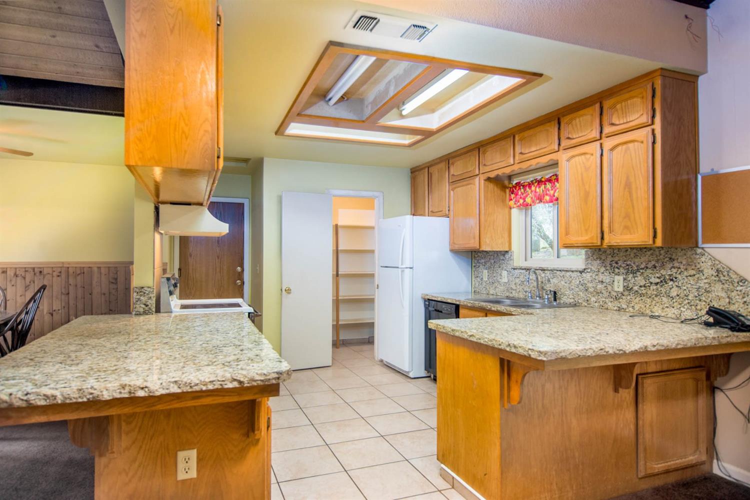 31898 Cherokee Road Coarsegold, CA 93614 - Photo 6 of 30 Gallery Image 6
