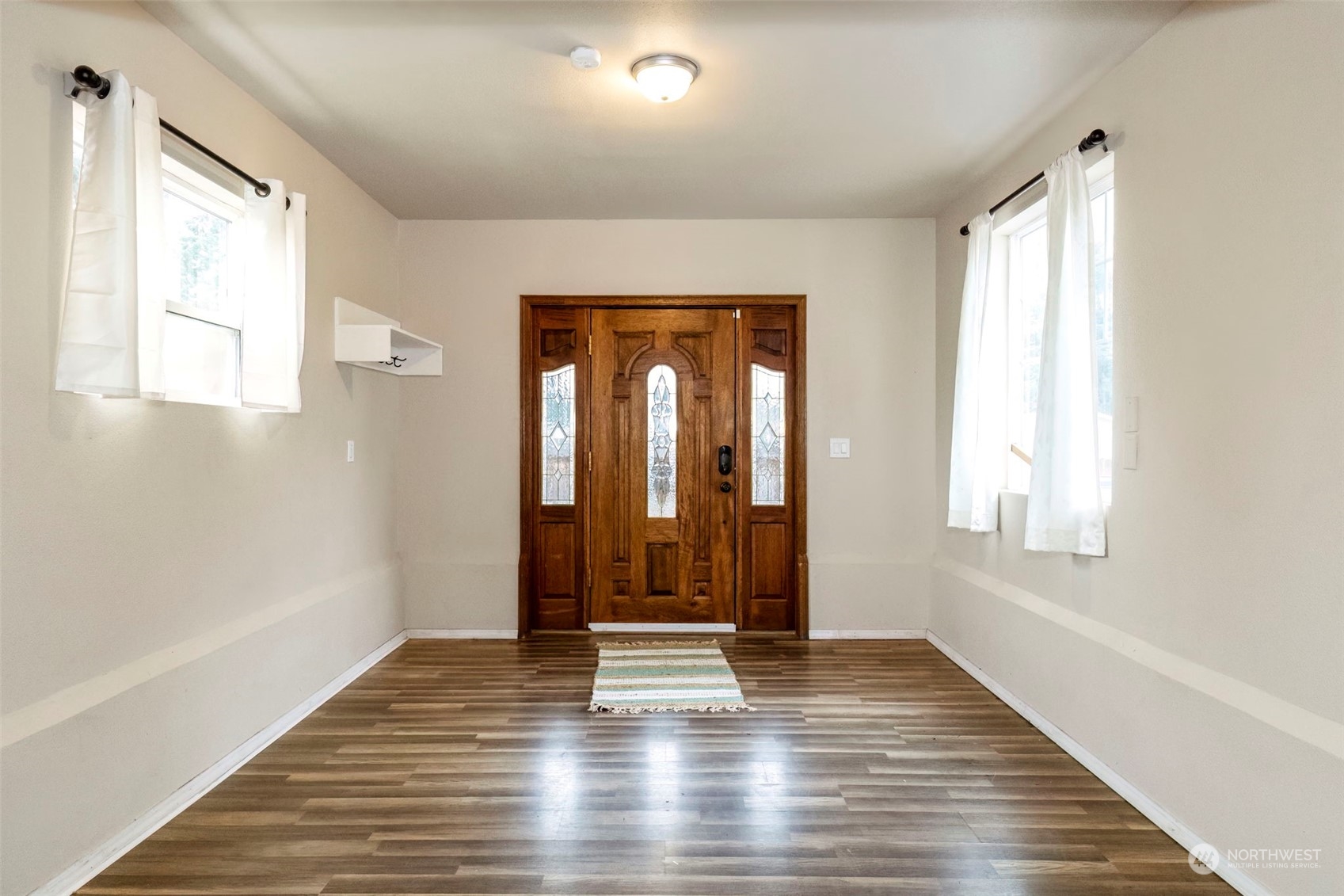 2850 Southeast Salmonberry Road Port Orchard, WA 98366 - Photo 3 of 40 Gallery Image 3