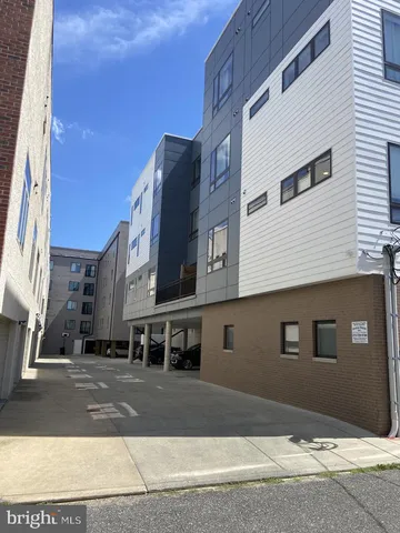 $2,200 | 907 Leland Street, Unit 2B, Philadelphia, PA 19130