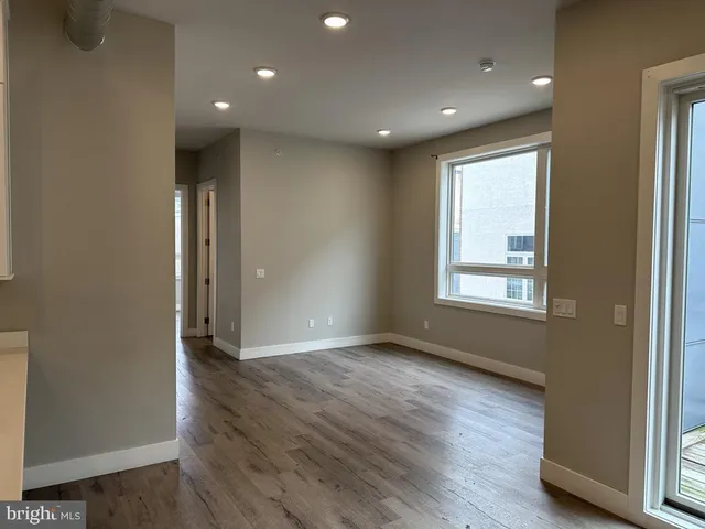 $2,200 | 907 Leland Street, Unit 2B, Philadelphia, PA 19130