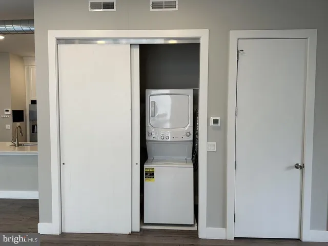 $2,200 | 907 Leland Street, Unit 2B, Philadelphia, PA 19130