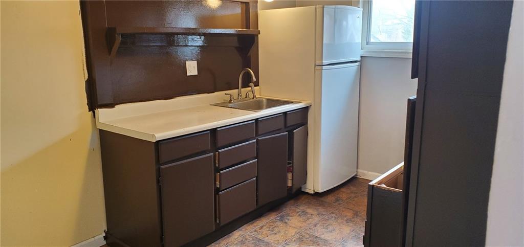 10903 Frankstown Road Pittsburgh, PA 15235 - Photo 17 of 26 Kitchen Unit B
