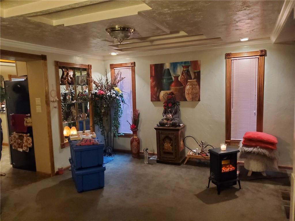 10903 Frankstown Road Pittsburgh, PA 15235 - Photo 4 of 26 Living Room Unit A