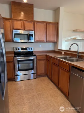 $2,450 | 14915 38th Drive Southeast, Unit D3007, Bothell, WA 98012