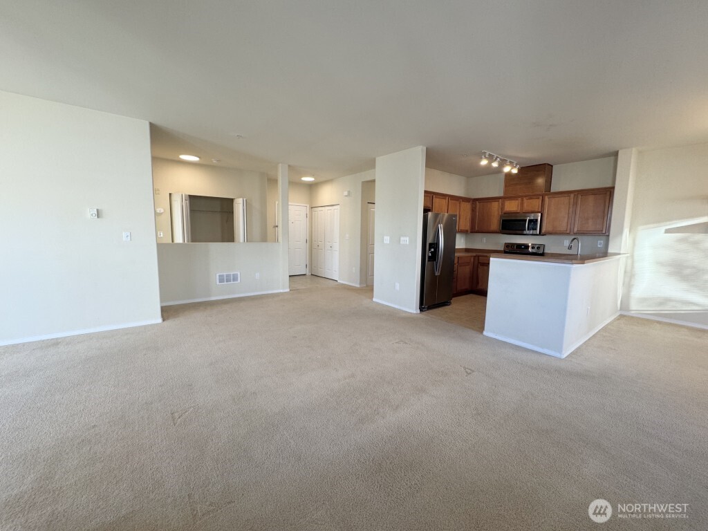 14915 38th Drive Southeast, Unit D3007 Bothell, WA 98012 - Photo 13 of 21