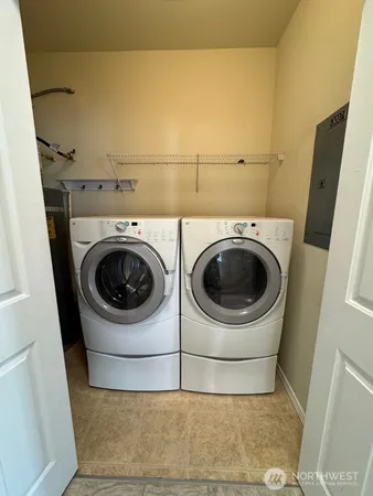 $2,450 | 14915 38th Drive Southeast, Unit D3007, Bothell, WA 98012