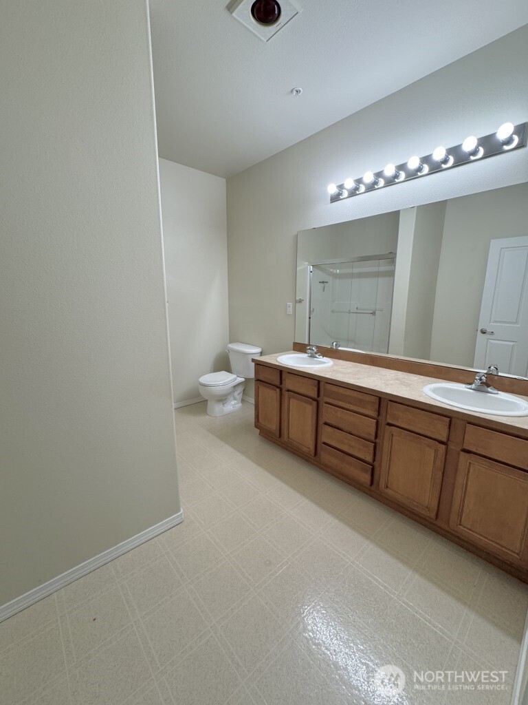 14915 38th Drive Southeast, Unit D3007 Bothell, WA 98012 - Photo 18 of 21