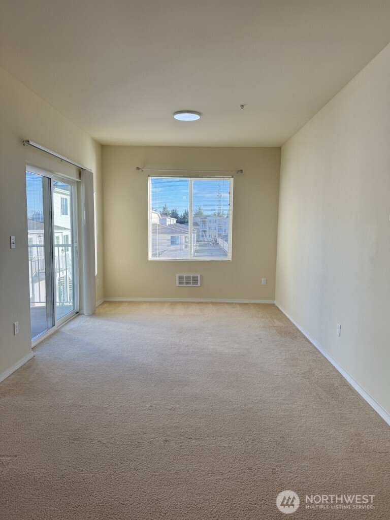 14915 38th Drive Southeast, Unit D3007 Bothell, WA 98012 - Photo 3 of 21