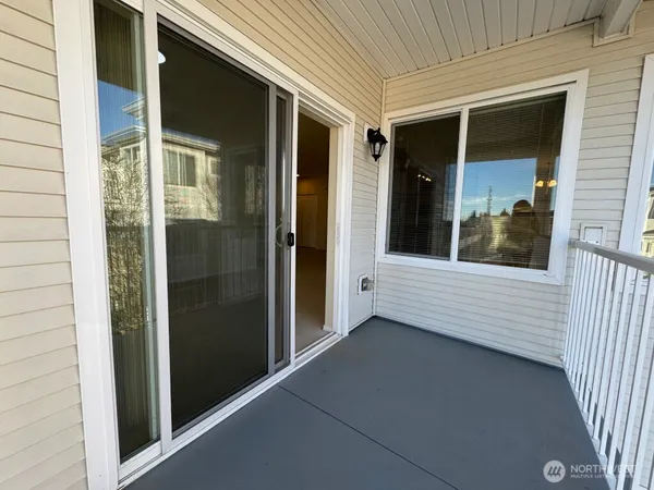 $2,450 | 14915 38th Drive Southeast, Unit D3007, Bothell, WA 98012