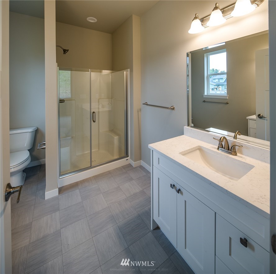 2086 Roxy Loop Ferndale, WA 98248 - Photo 14 of 26 Gallery Image 14