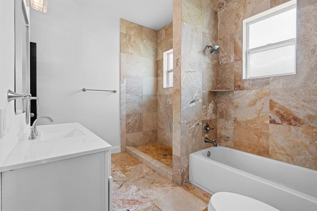 11250 McMullen Road Riverview, FL 33569 - Photo 21 of 62 Gallery Image 21