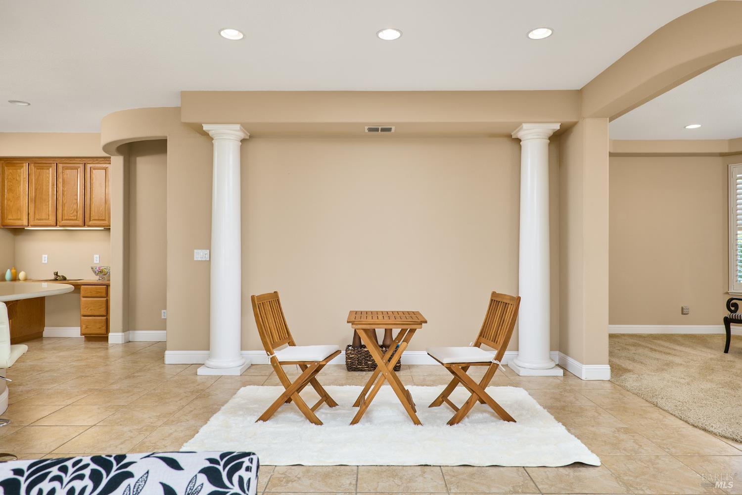 541 Redmont Rio Vista, CA 94571 - Photo 5 of 21