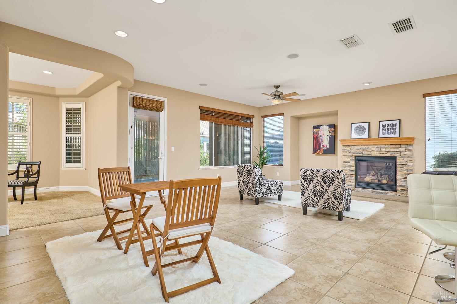 541 Redmont Rio Vista, CA 94571 - Photo 6 of 21