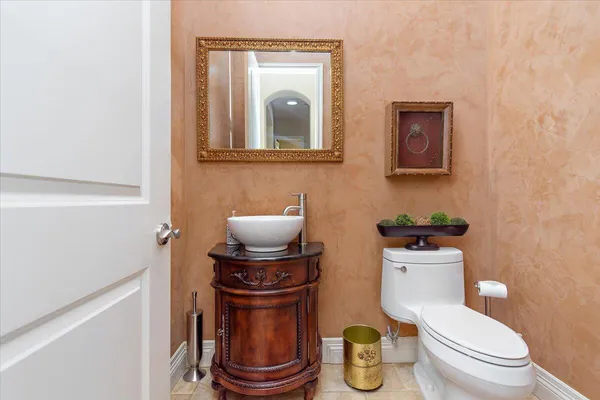 a view of a yard with an outdoor space