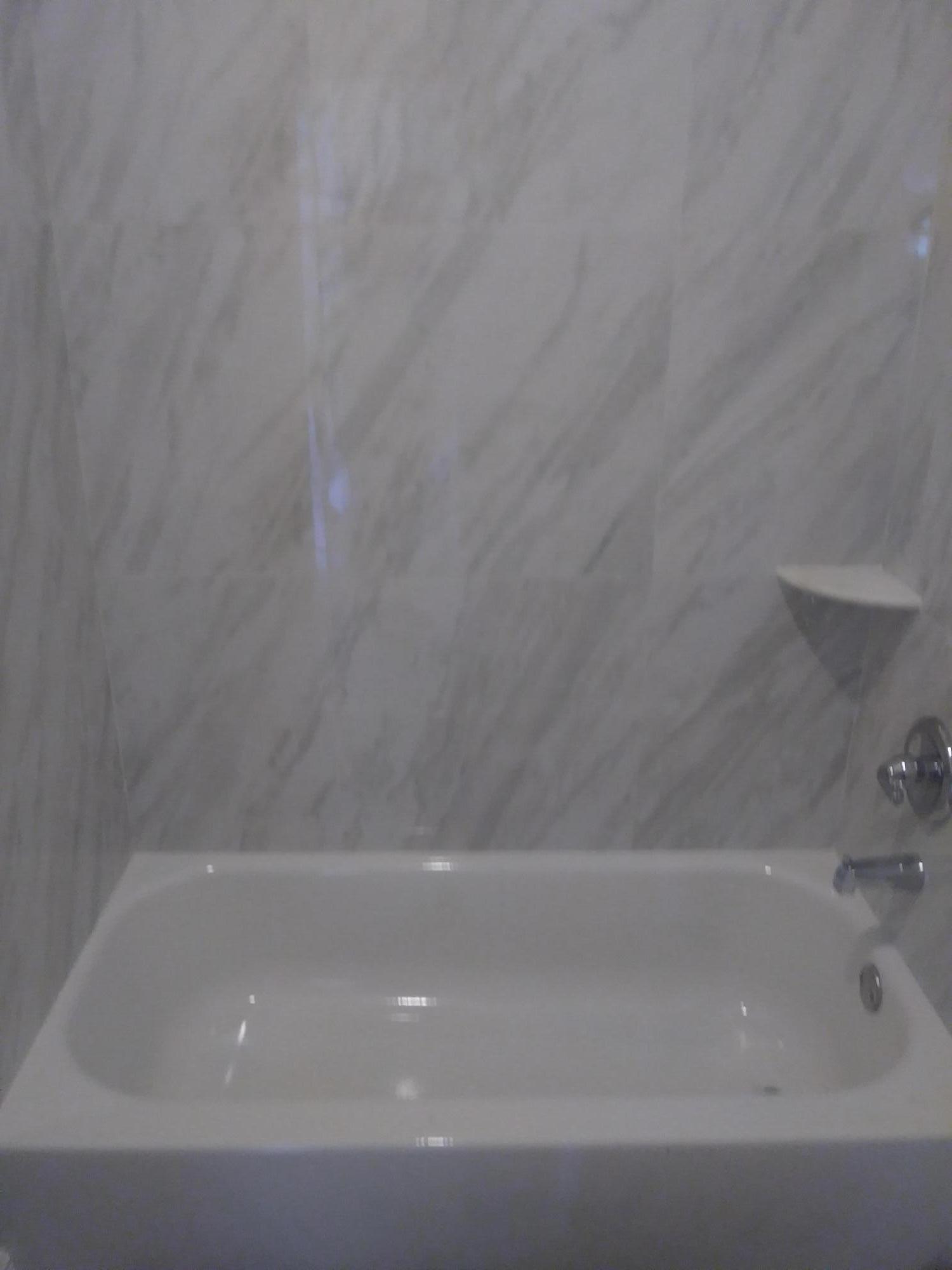 299 Southwest 7th Street, Unit 1090 Boca Raton, FL 33432 - Photo 14 of 23 BOCAEASTBATHTUBWALL