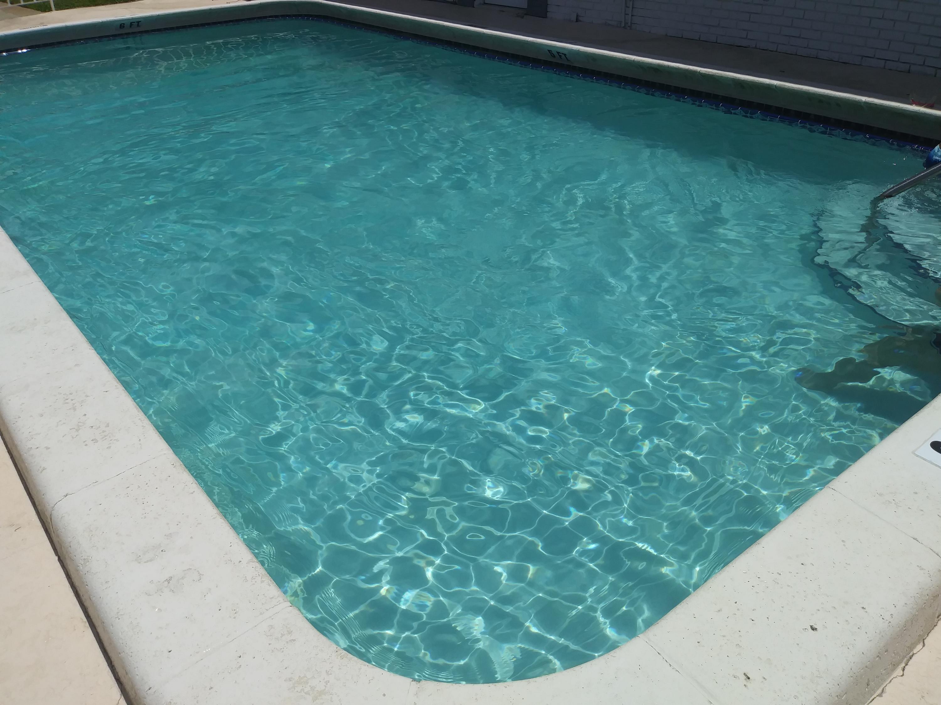 299 Southwest 7th Street, Unit 1090 Boca Raton, FL 33432 - Photo 20 of 23 BIGSHOTBOCAEASTPOOL