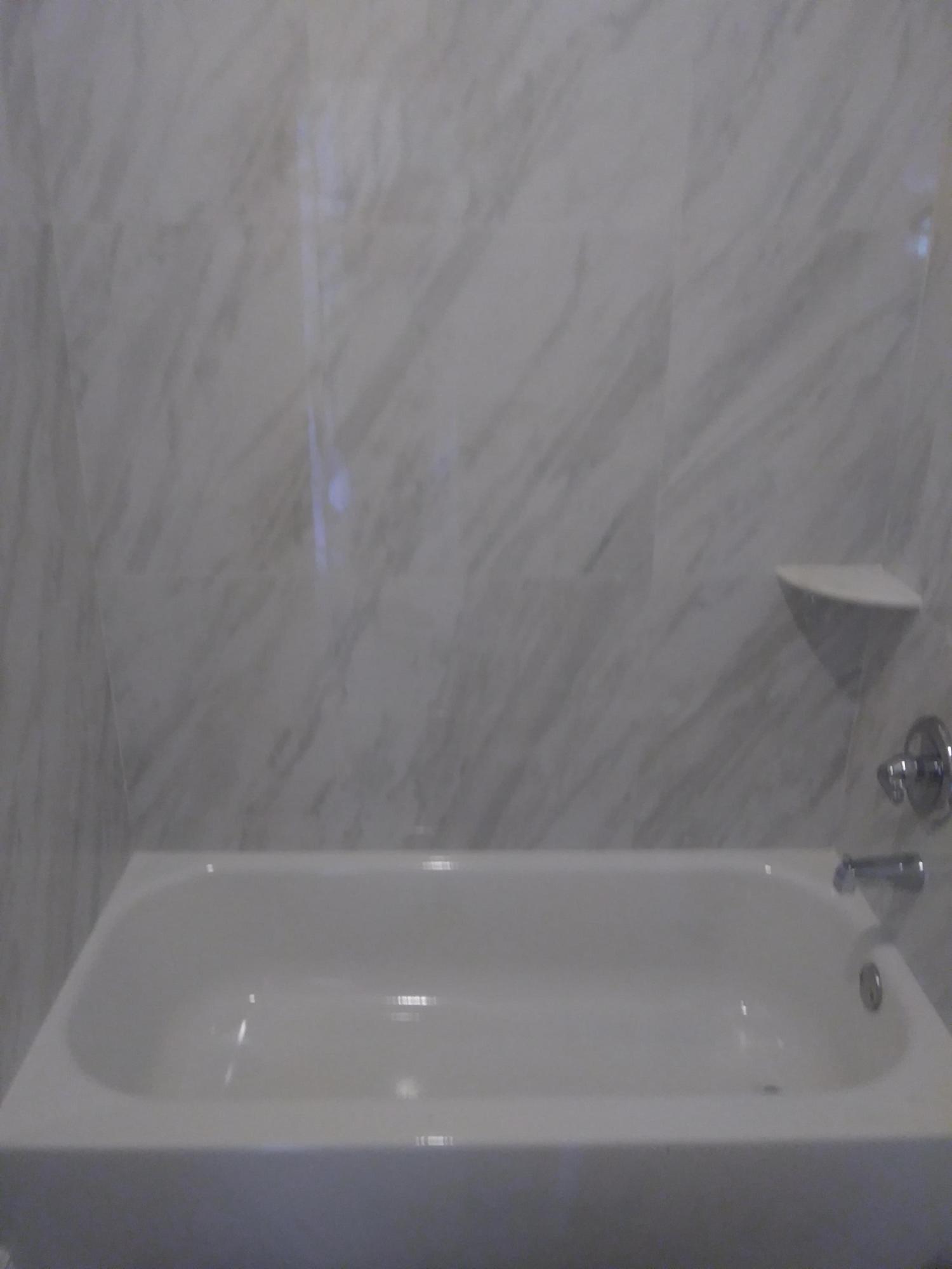 299 Southwest 7th Street, Unit 1090 Boca Raton, FL 33432 - Photo 9 of 23 BOCAEASTBATHTUBWALL