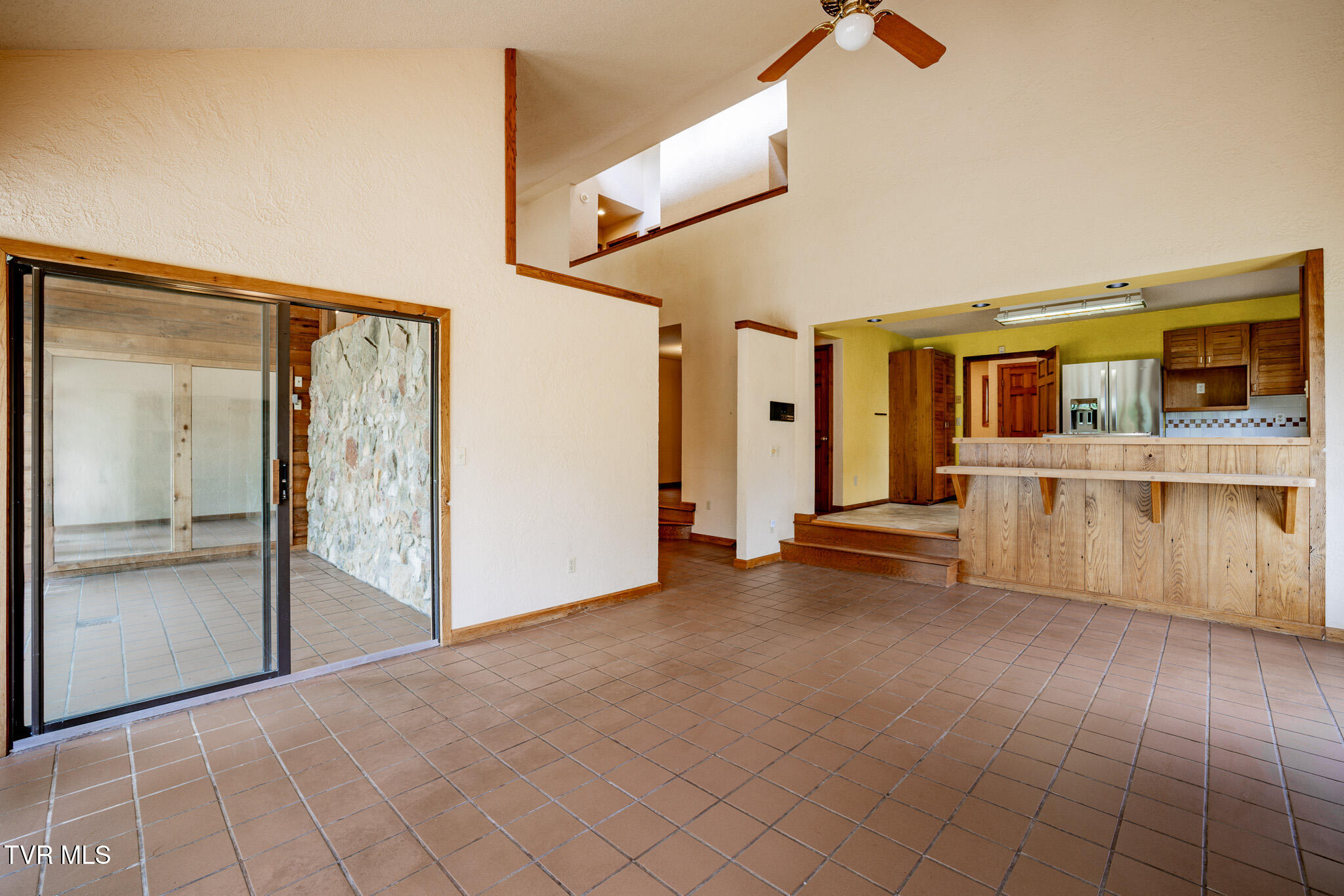 562 Gammon Road Kingsport, TN 37663 - Photo 22 of 65 1R9A8081-HDR