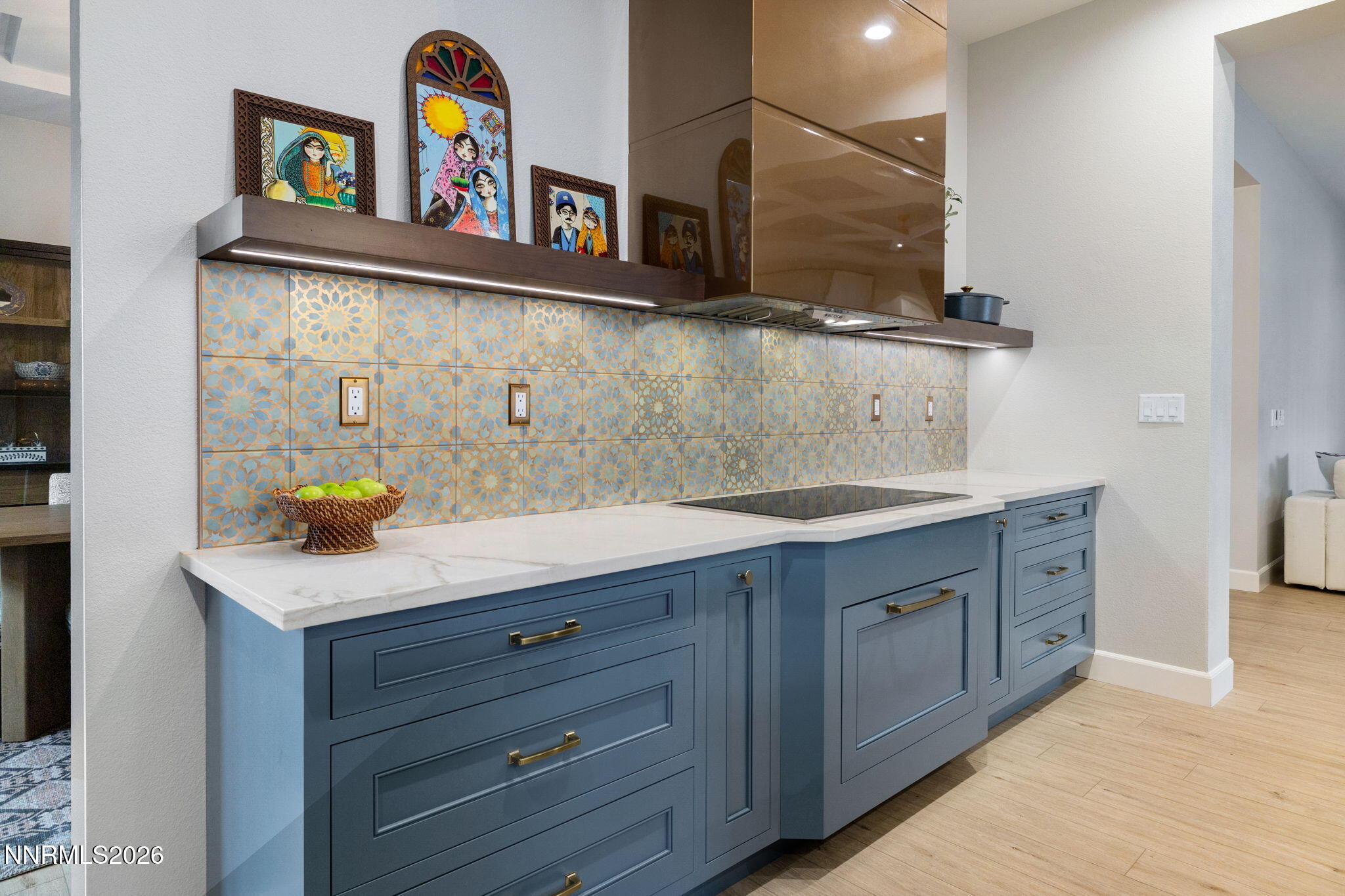 9505 Copper Sky Drive Reno, NV 89521 - Photo 6 of 50 a bathroom with a sink and a mirror