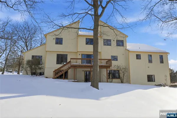 $1,349,000 | 32 Sylvan Drive, Pine Brook, NJ 07058