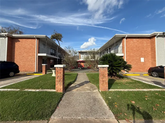$1,275 | 425 East 9th Street, Unit 9, Houston, TX 77007