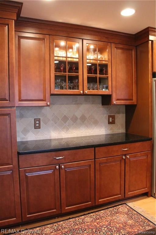 32332 Baintree Road Farmington Hills, MI 48334 - Photo 13 of 35